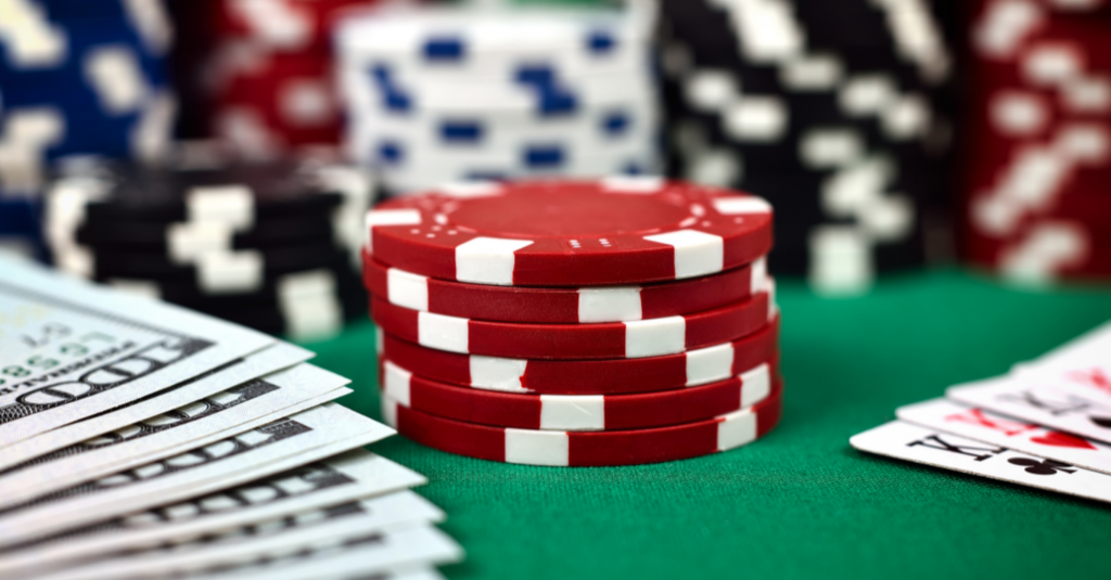How do poker sequences differ in Poker Games?